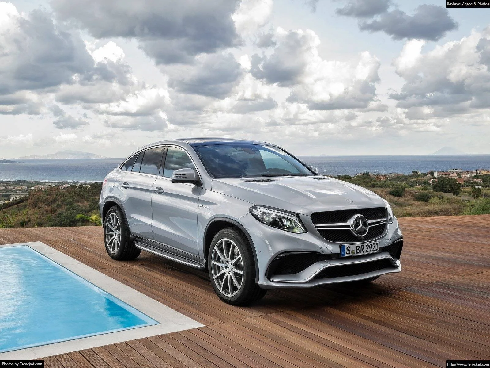 Hình ảnh xe ô tô Mercedes-Benz GLE63 AMG Coupe 2016 & nội ngoại thất