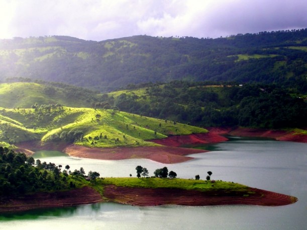 Umiam Lake, Nongpoh-Romantic Destination in Meghalaya