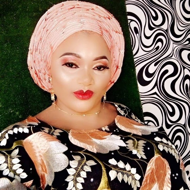 See The Dazzling Look of Rasheedat Obasa