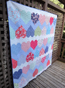 Hearts Full quilt front