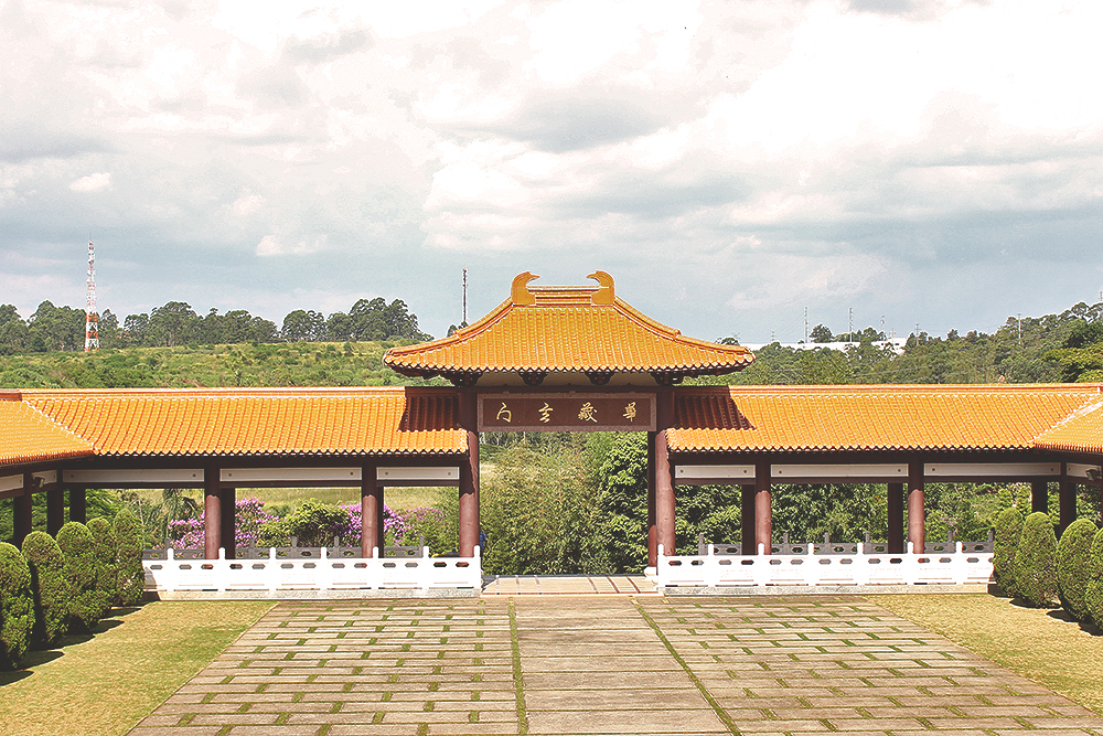 vista templo budista zu lai