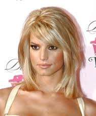 Home Hair Cuts on New Modern Hair  2011 Medium Haircuts