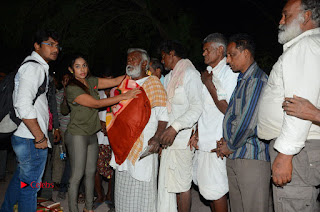 Actress Sri reddy (apthatrust director) Distrubuted Blankets for Orphans at Sai Baba Temple  0059.JPG