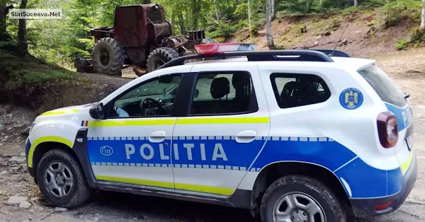 Tractor folosit de hoții de lemne, sechestrat de polițiști, la Poiana Negrii