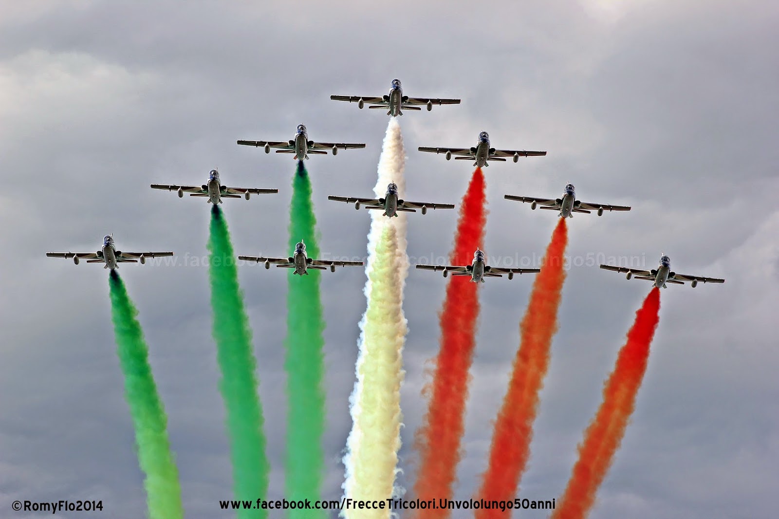 www.facebook.com/FrecceTricolori.Unvololungo50anni