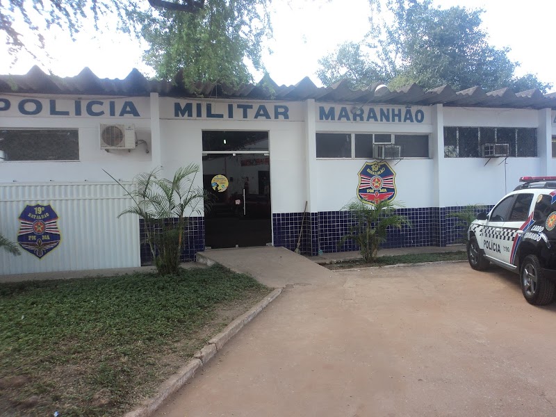 Adolescente cai de motocicleta durante fuga, pede socorro em motel e termina apreendido pela Polícia Militar em Pedreiras