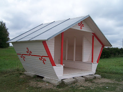 25 More Cool And Unusual Bus Stops (25) 10