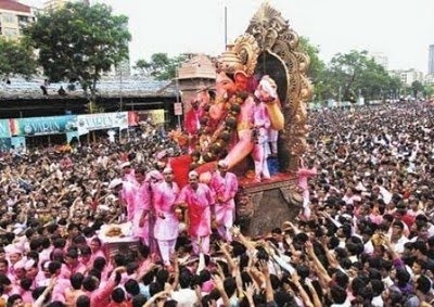 Lalbaugcha Raja Visarjan Photos, Lalbaugcha Raja Visarjan Photos 2012, Lalbaugcha Raja Visarjan Photos Mumbai 2012, Lalbaugcha Raja Visarjan Photos Mumbai India 2012