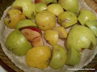 пирог на твороге с яблоками