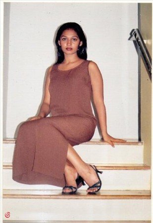 Upeksha Swarnamali – PabaSexy Girls Pictures