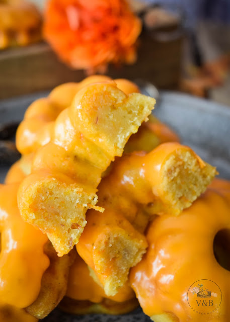 Mini Bundts de Zanahoria y Almendras