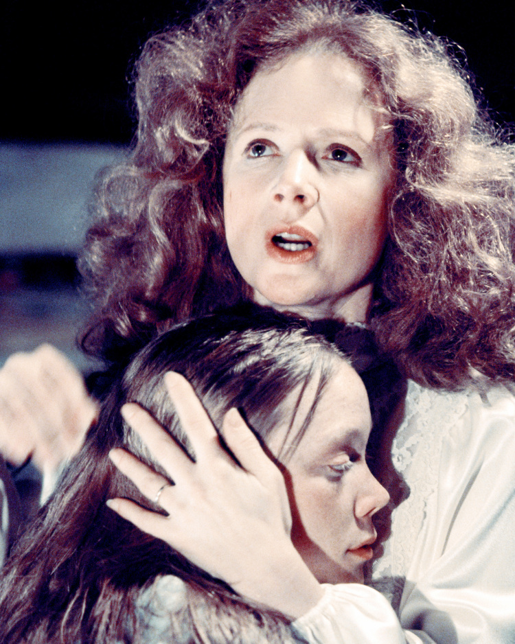 A Vintage Nerd, Piper Laurie in Carrie (1976), Classic Movie Blog, Old Hollywood Stars in Horror, Classic Horror