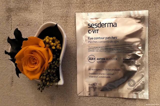 jeden pár náplastí Sesderma C-Vit AX+