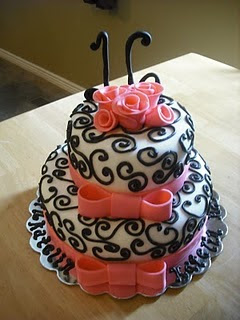 Sweet Birthday Cakes on Sprinklebelle Cakes  Sweet 16 Cake