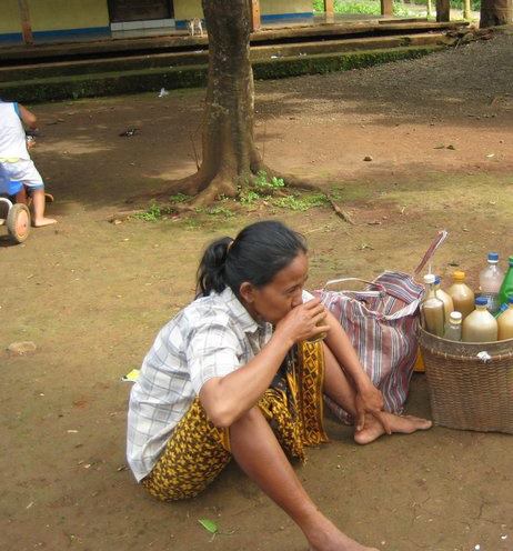 Kumpulan puisi romantis, dan contoh pembuatan makalah 