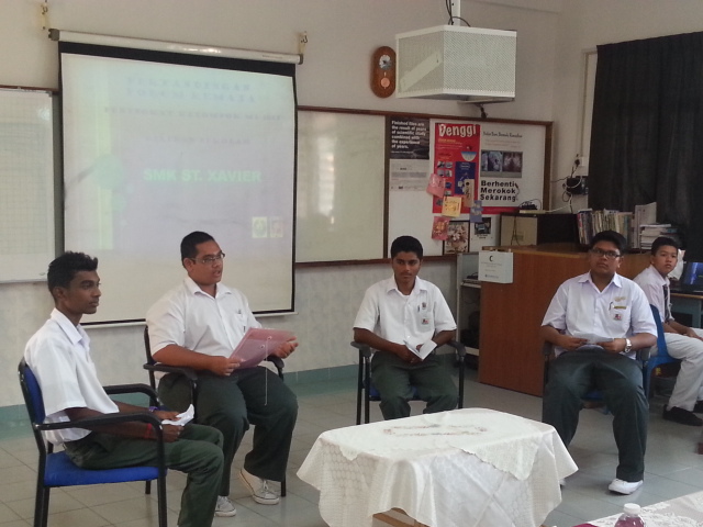 SMK TANJONG BUNGA: PERTANDINGAN FORUM REMAJA KELOMPOK M1 