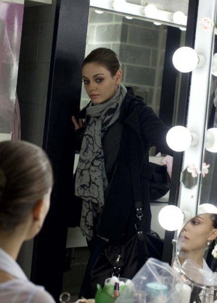 mila kunis black swan makeup. mila kunis black swan makeup.