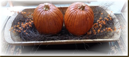 Trencher with pumpkins 1