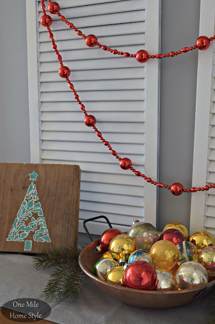 Vintage Christmas Ornaments Display Bowl | Christmas Home Tour - One Mile Home Style