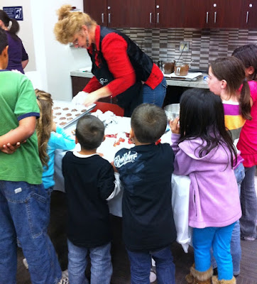 sun city library candy demonstration