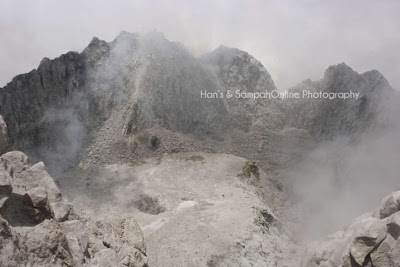 Foto Kawah Gunung Merapi