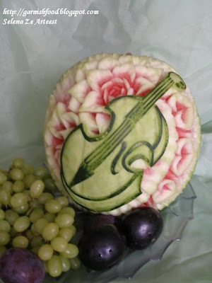  is an edible wedding fruit decoration Made for a nice couple what came 