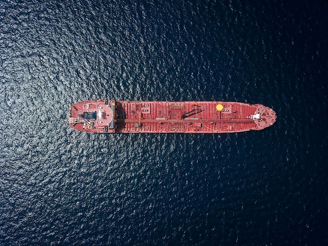 Saudi Arabia’s Red Sea Oil Exports Unfazed by Houthi Attacks: A Delicate Balancing Act