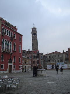 The leaning tower of Venice.