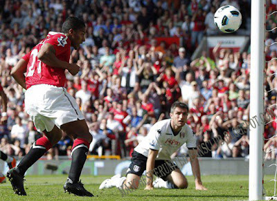 Antonio Valencia-Man Utd vs Fulhamn Barclays Premier League