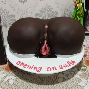 Dark pussy cake with a P-hole