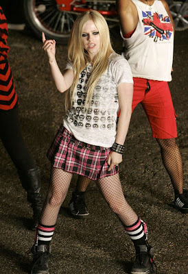  Avril Lavigne Hot Photo