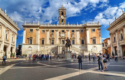 Piazza del Campidoglio em Roma na Itália