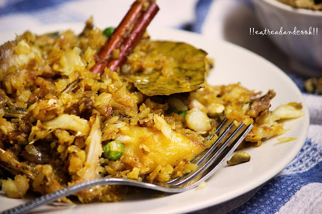 simple and easy bengali recipe and preparation bengali Chire Diye Muri Ghonto recipe / Bengali Sticky Fish Pulao with Flattened Rice recipe with step by step pictures