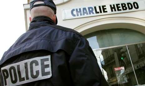 Charlie Hebdo Gambarkan Muslim Tanpa Busana 