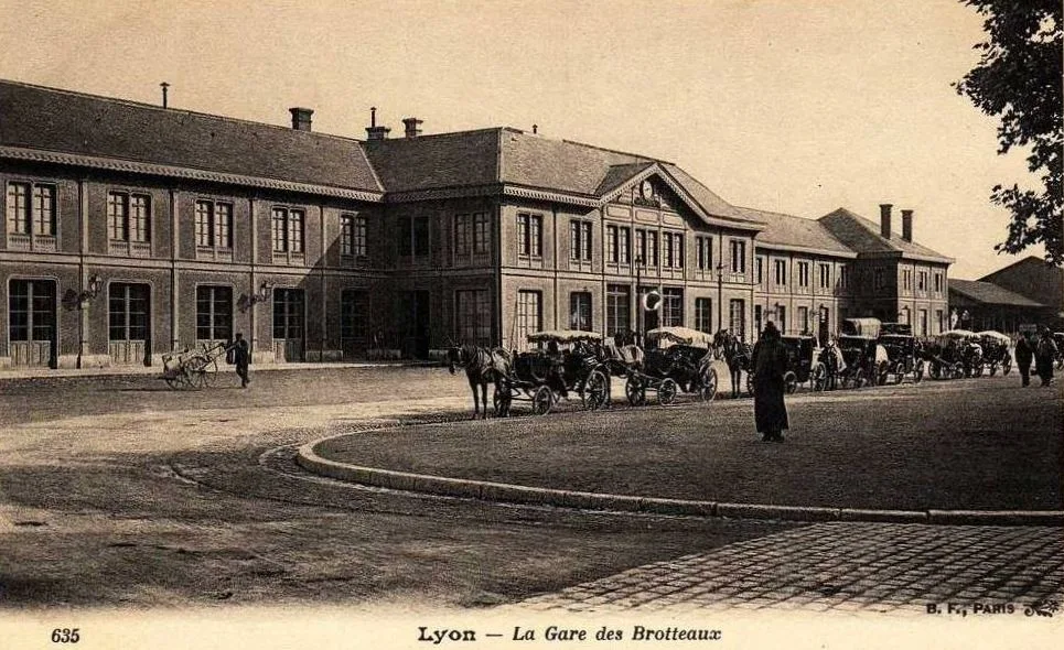 gare des brotteaux