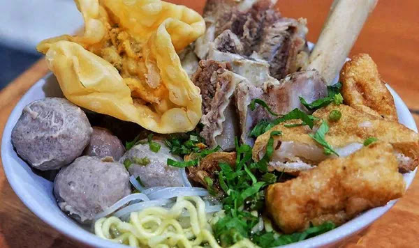 Bakso Pedas di Semarang