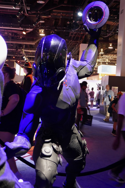 Tron Legacy Black Guard costume