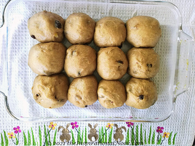 Easy Hot Cross buns recipe, Risen dough