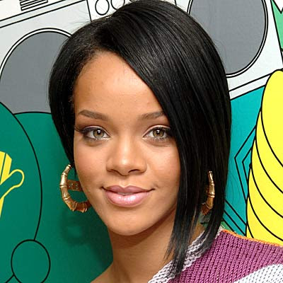 rihanna haircut. rihanna haircut