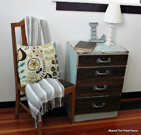 industrial, end table, nightstand, rustic, reclaimed wood, salvaged, chippy paint, DIY, http://bec4-beyondthepicketfence.blogspot.com/2015/08/rustic-industrial-chest-of-drawers.html