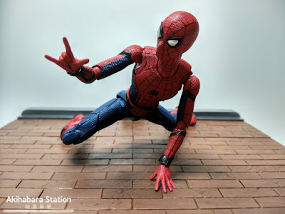 S.H.Figuarts Spider-man Homecoming + Wall - Tamashii Nations