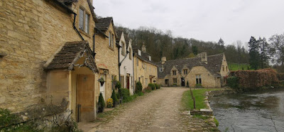 Castle Combe es uno de los pueblos más bonitos de Inglaterra.