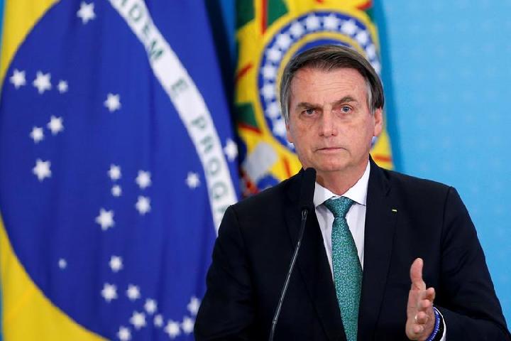 Presiden Bolsonaro Tolak Vaksin Sinovac China: Orang Brasil Tidak Akan jadi Kelinci Percobaan!