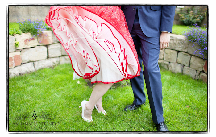 I stumbled upon this incredible English country tea party wedding last week 