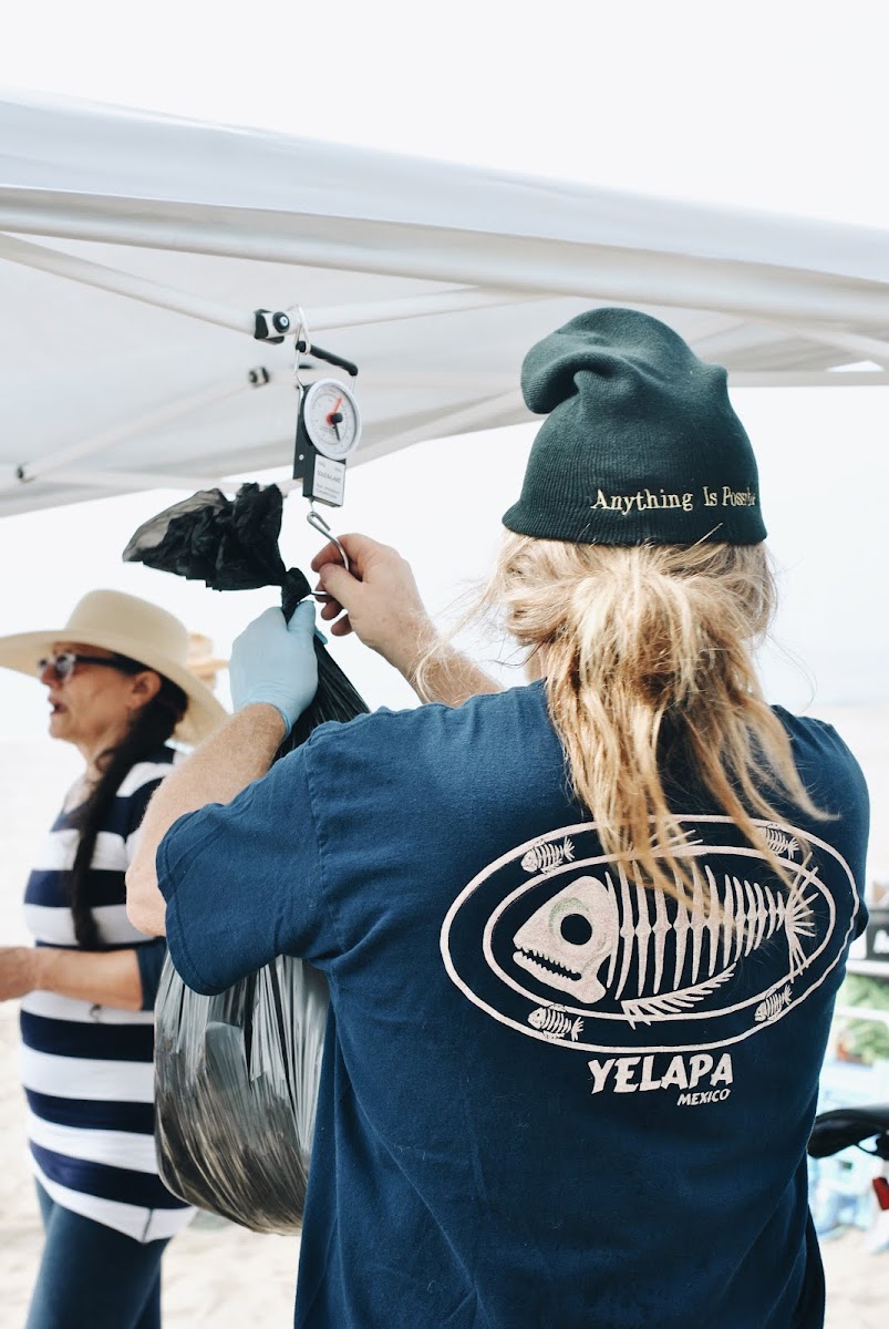 Off the Grid in the City - Coastal Clean Up Day - Heal the Bay