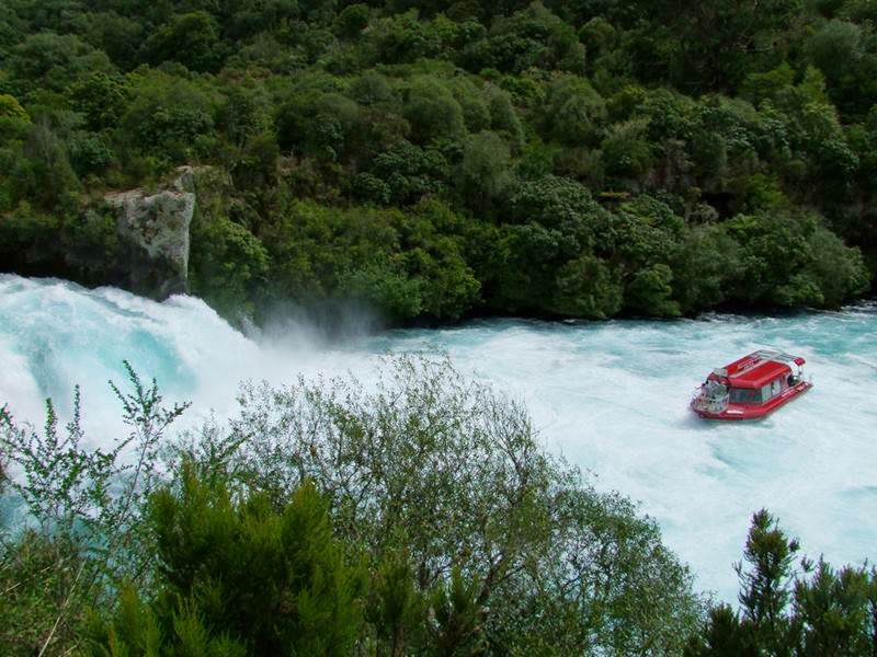 huka falls, huka falls new zealand, huka falls to taupo, huka falls taupo, the huka falls on the waikato river, lake taupo to huka falls, huka falls taupo, huka falls swimming, huka falls hike,