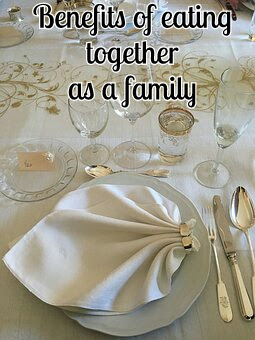 Benefits of eating together as a family