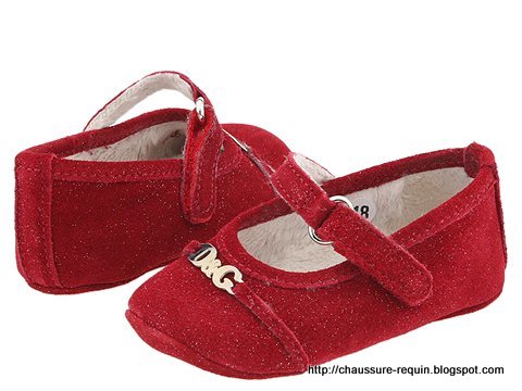 Chaussure requin:BN-530531