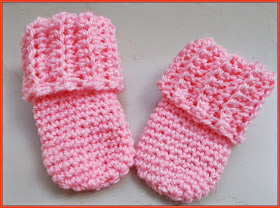 Sweet Nothings crochet free crochet pattern blog, free crochet baby shoes pattern,