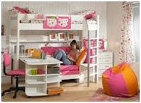 SLEEPER CABS IN A SMALL BEDROOM - HOW TO DECORATE A REALLY SMALL DORMITORY